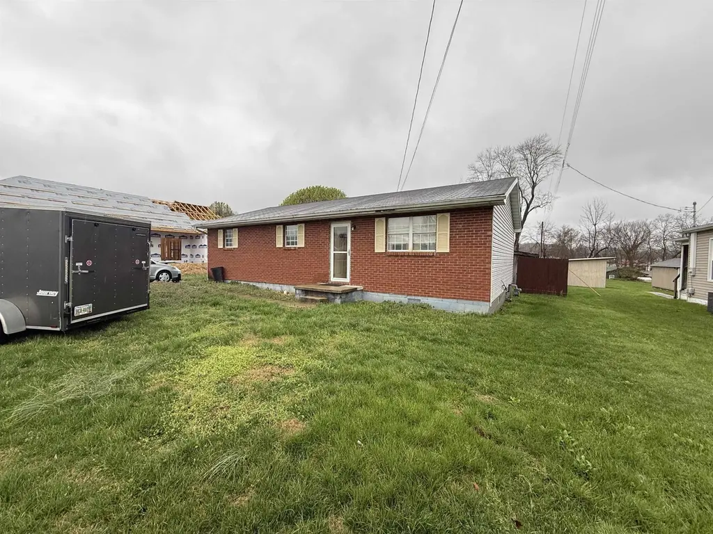2901 Indian Run Rd