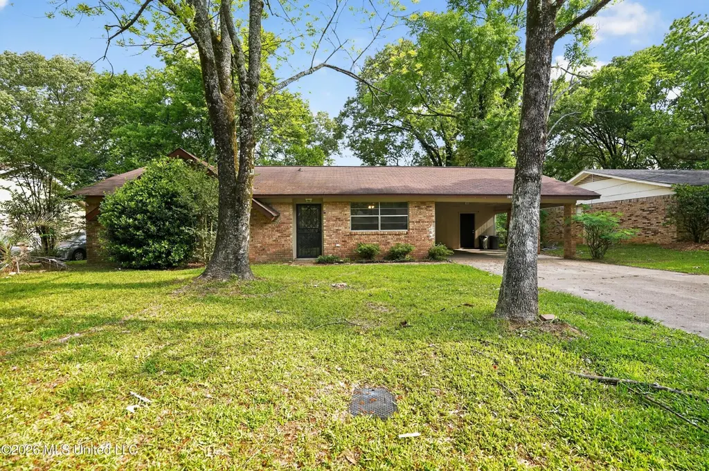 148 York Dr
