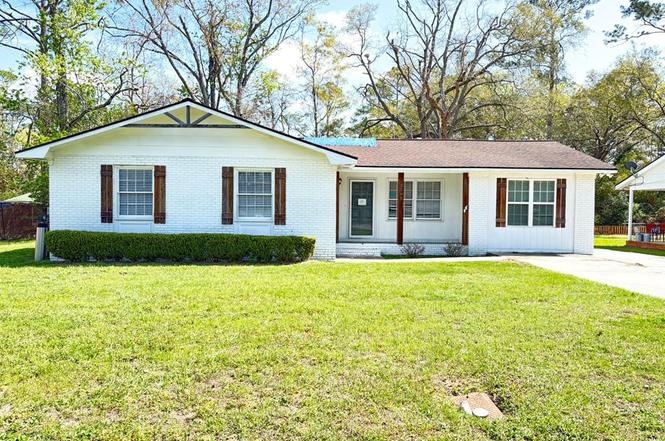 2505 Deborah Dr