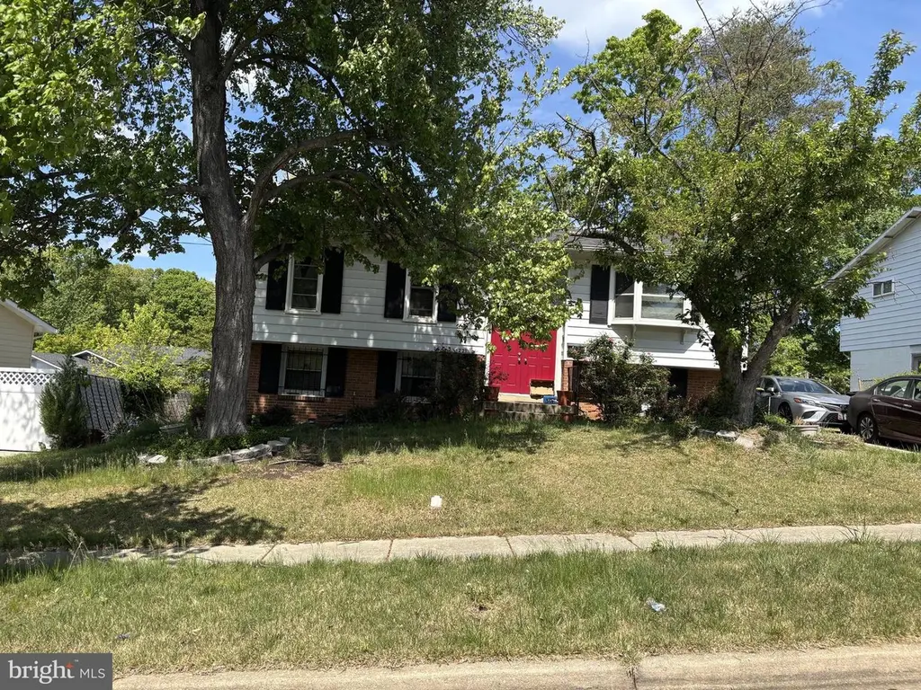 4231 Kinmount Rd