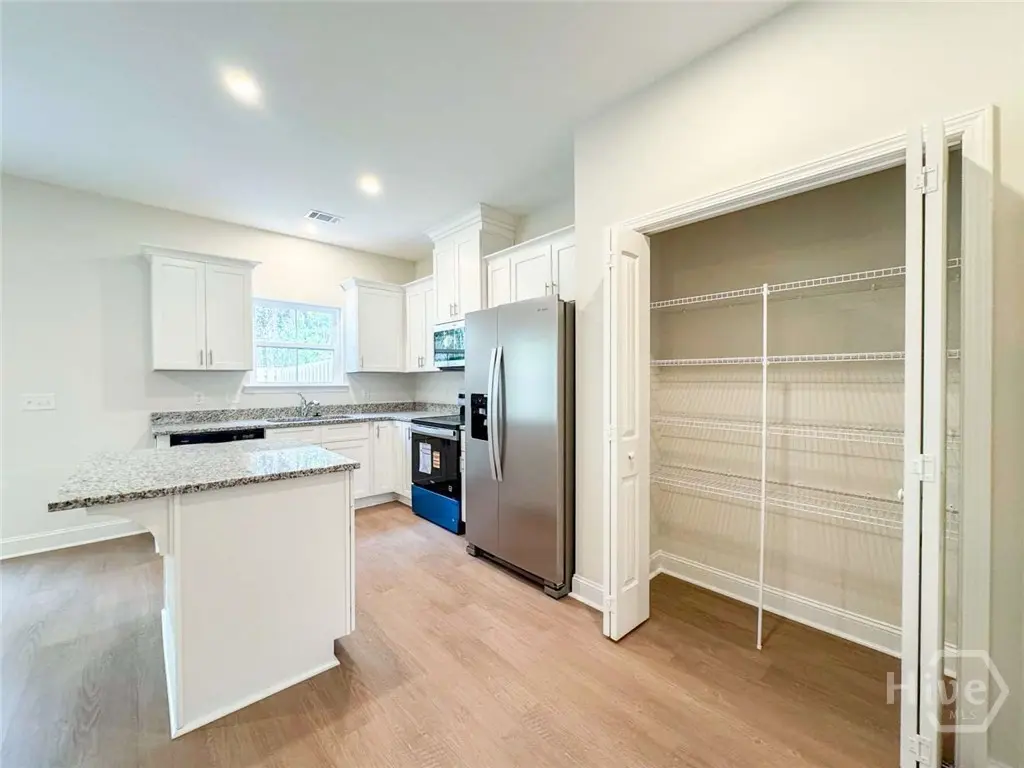 107 Heirloom Rd