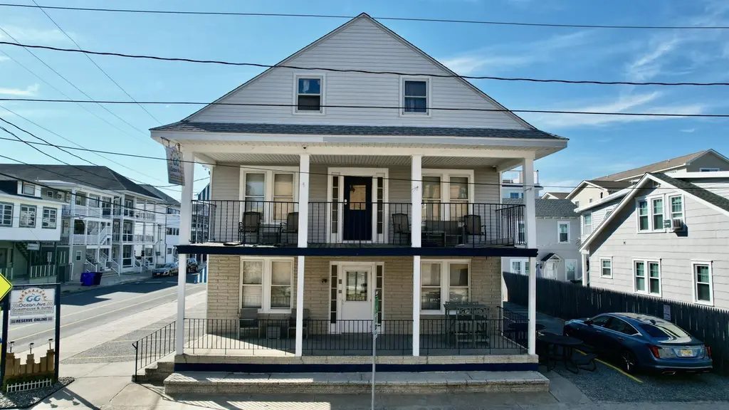 2910 Ocean Ave