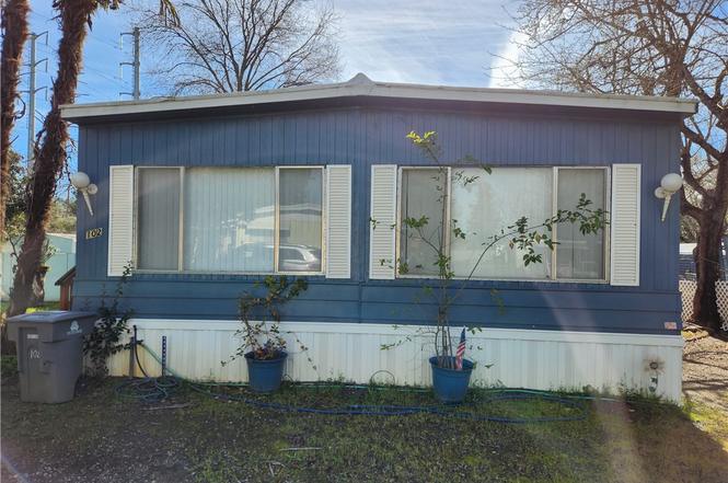 6368 Lincoln Blvd #102