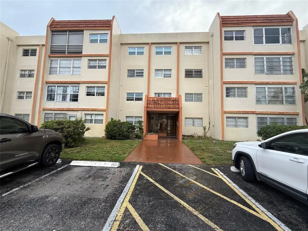 2501 NW 41st Ave #401