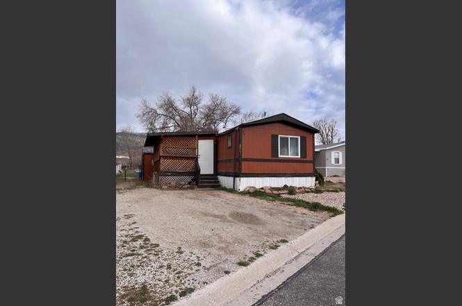 3870 N Minersville #35