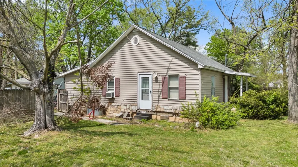 429 E Mulberry