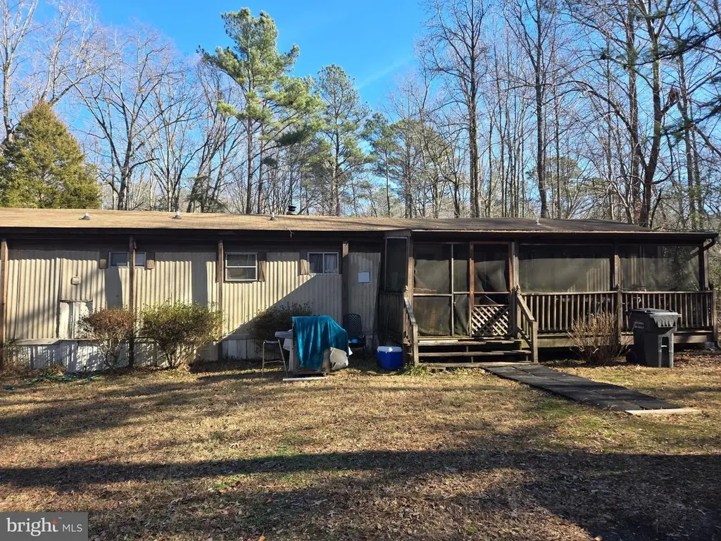 40412 Medleys Ln