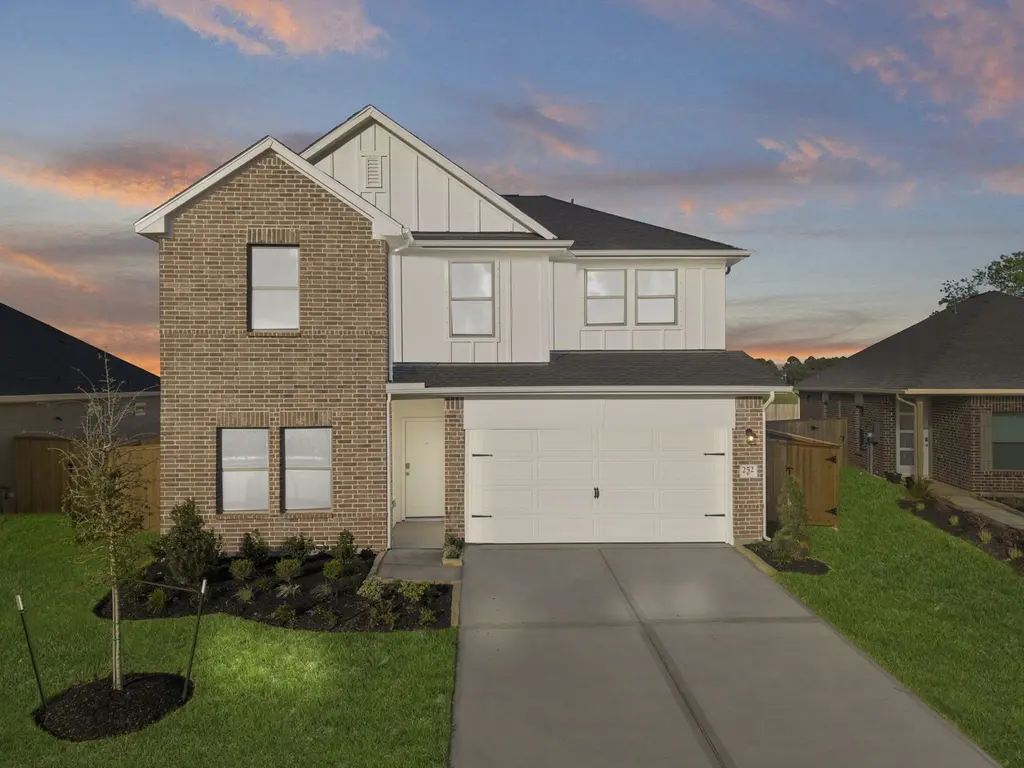 252 Orchard Laurel Dr