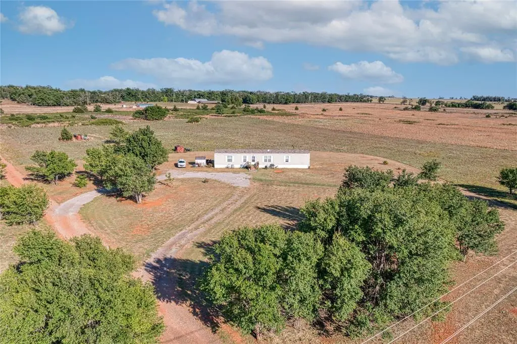 12018 N 2110 Rd