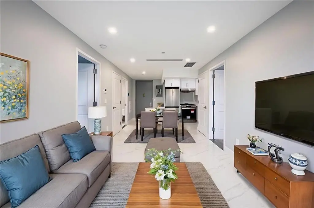 643 5th Ave Unit 3D