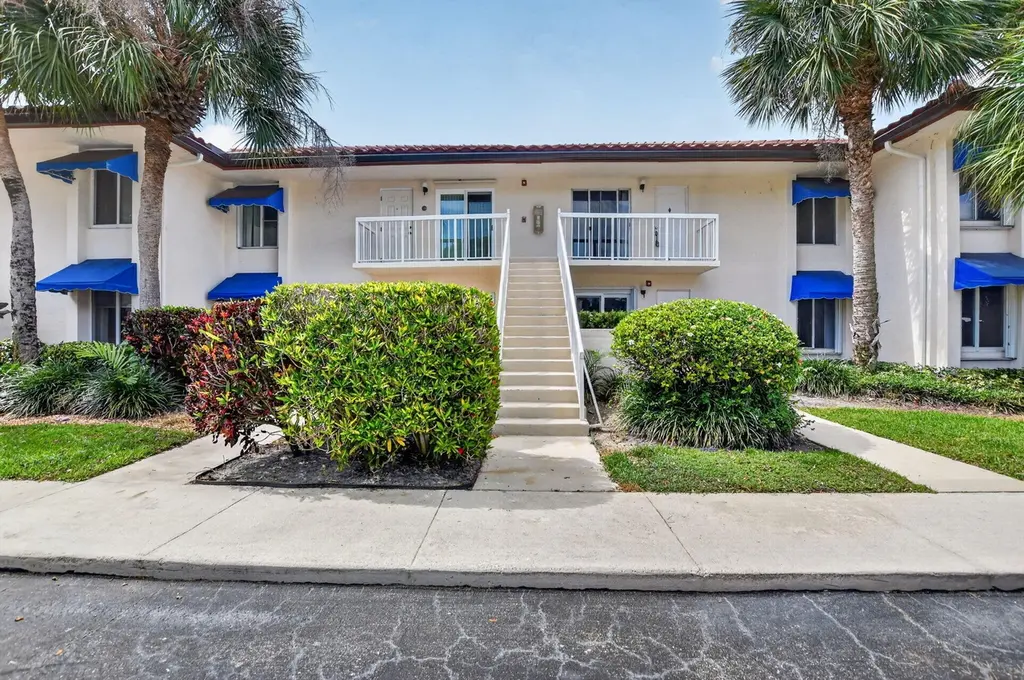 280 NW 67th St Unit B203