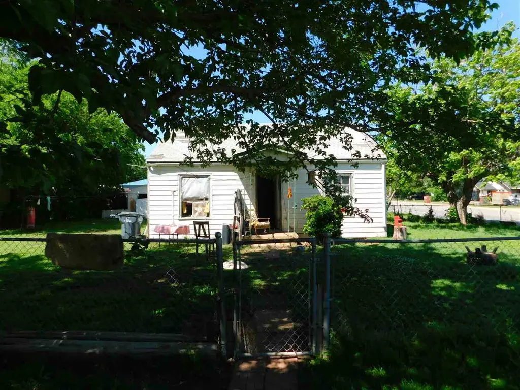 601 SW Monroe Ave