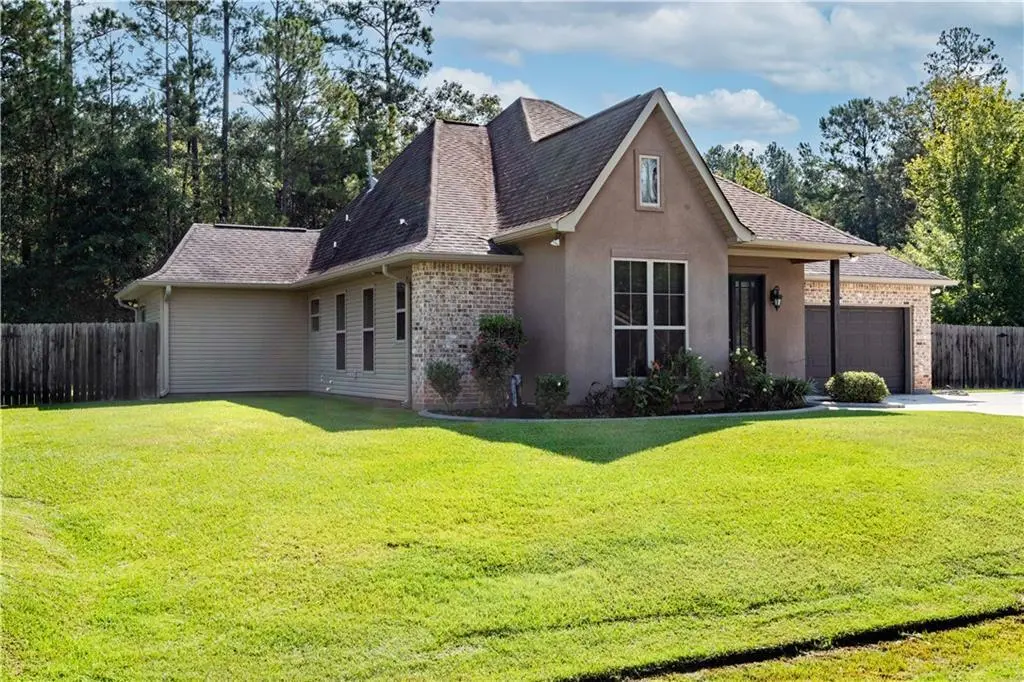 300 Summit Ct