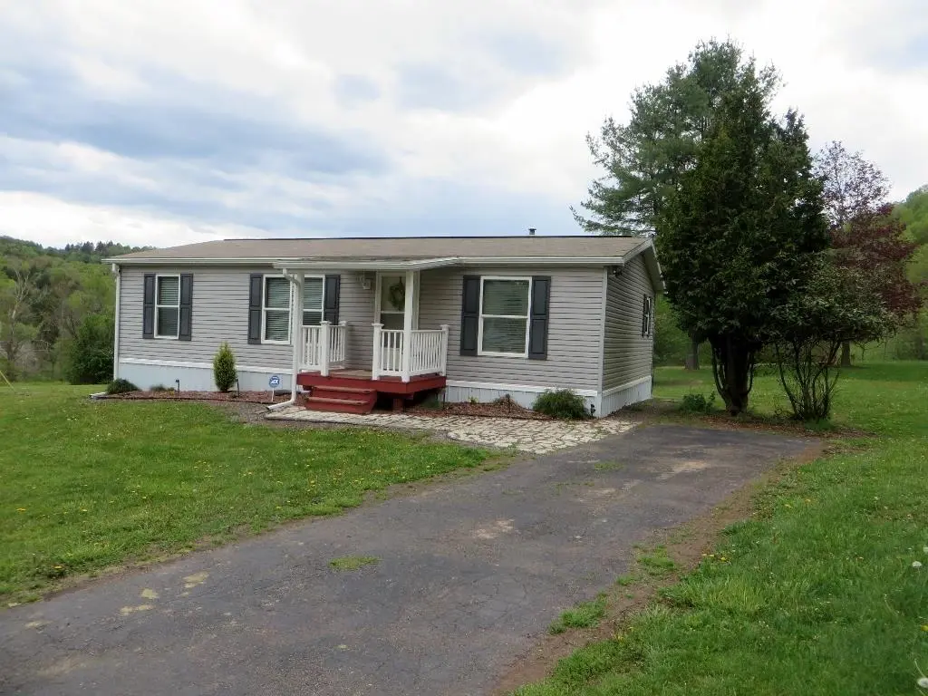25 Edwards Rd