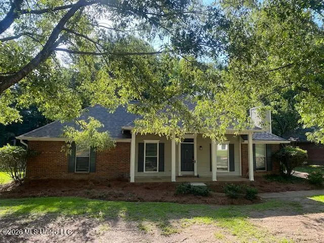 557 Spring Hill Dr