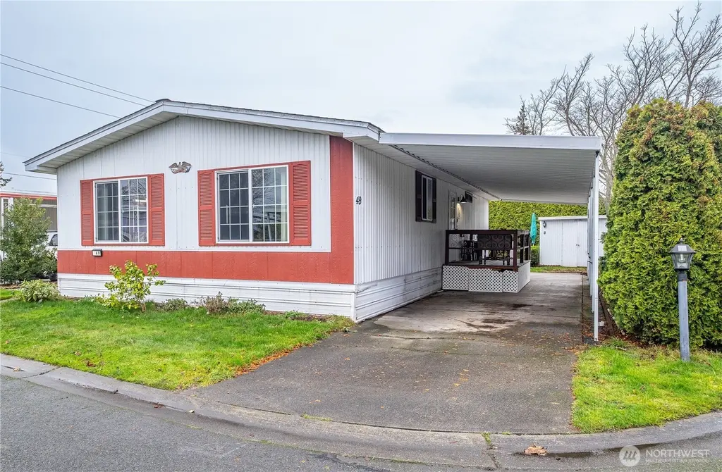 225 NE Ernst #49