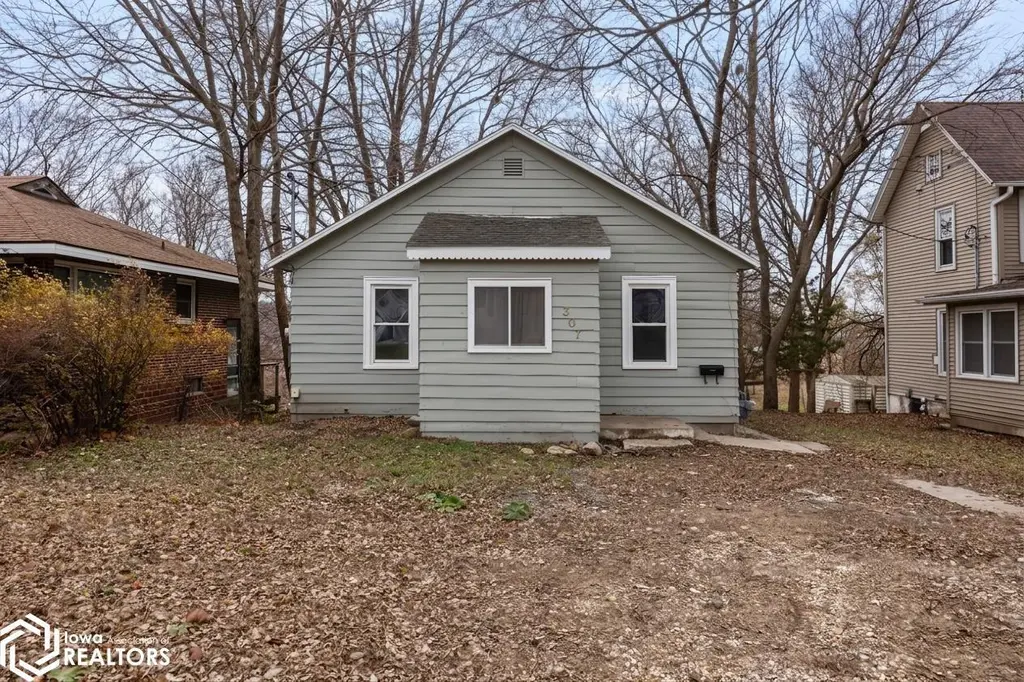 307 Prospect St