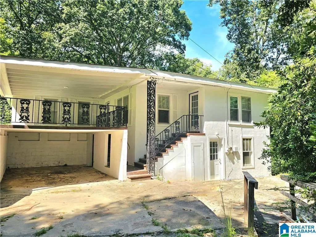 2176 Maywood Dr