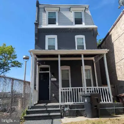 1812 W 2nd St