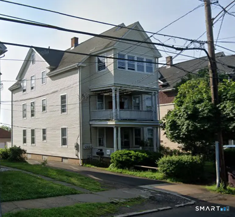 715 East St