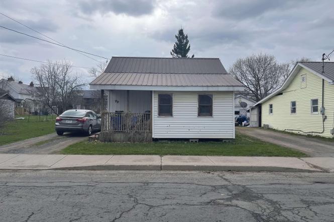 77 Liberty Ave