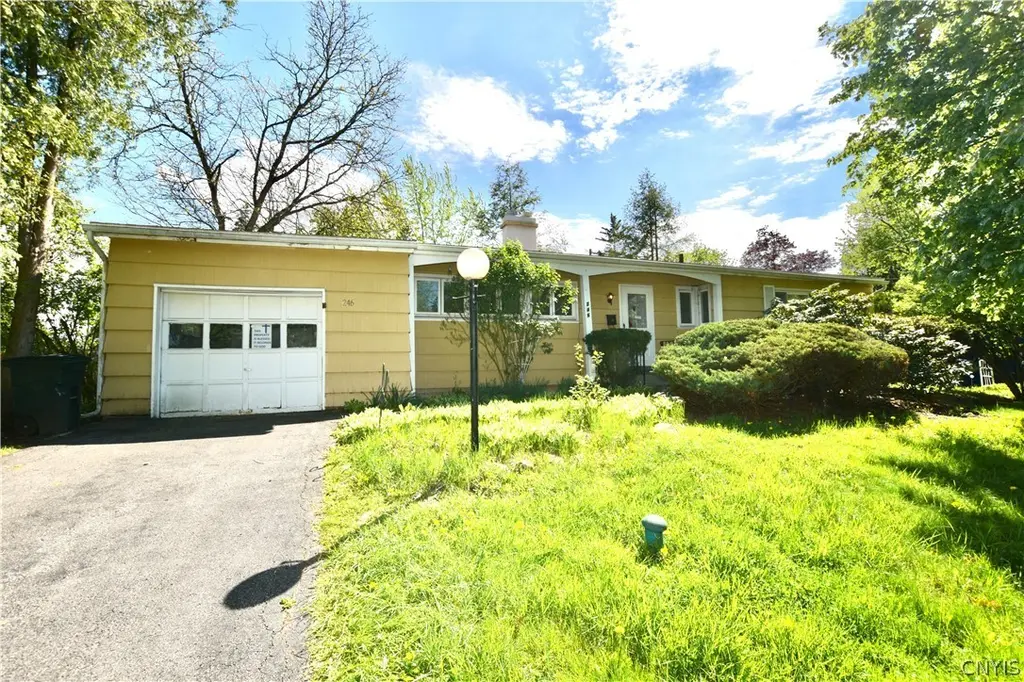 246 Blackberry Rd