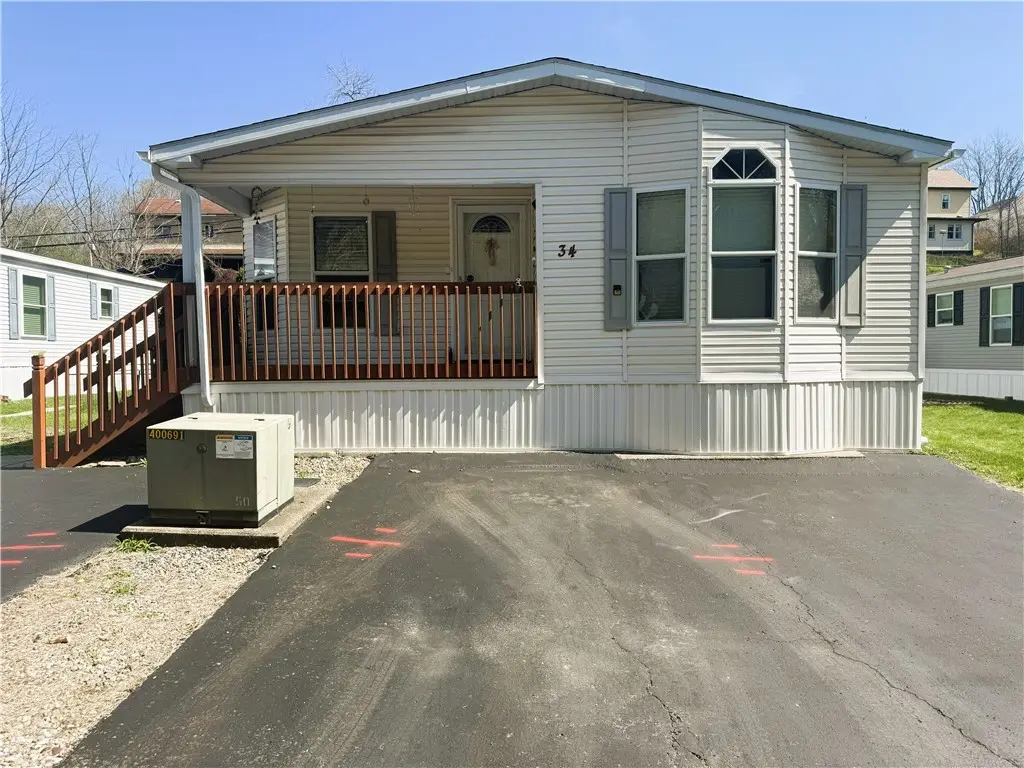 34 Jess Ln