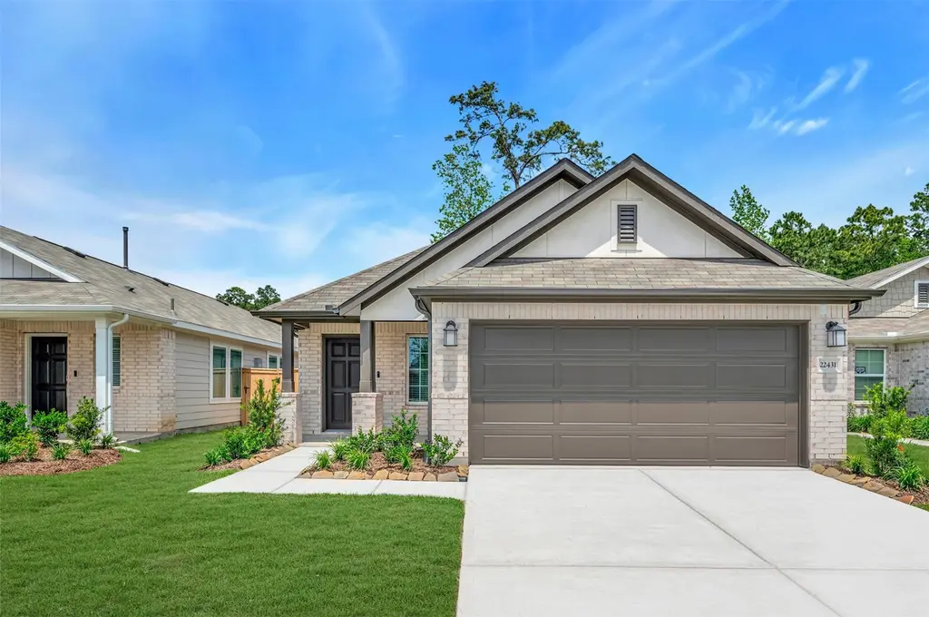 22431 Douglas Ct