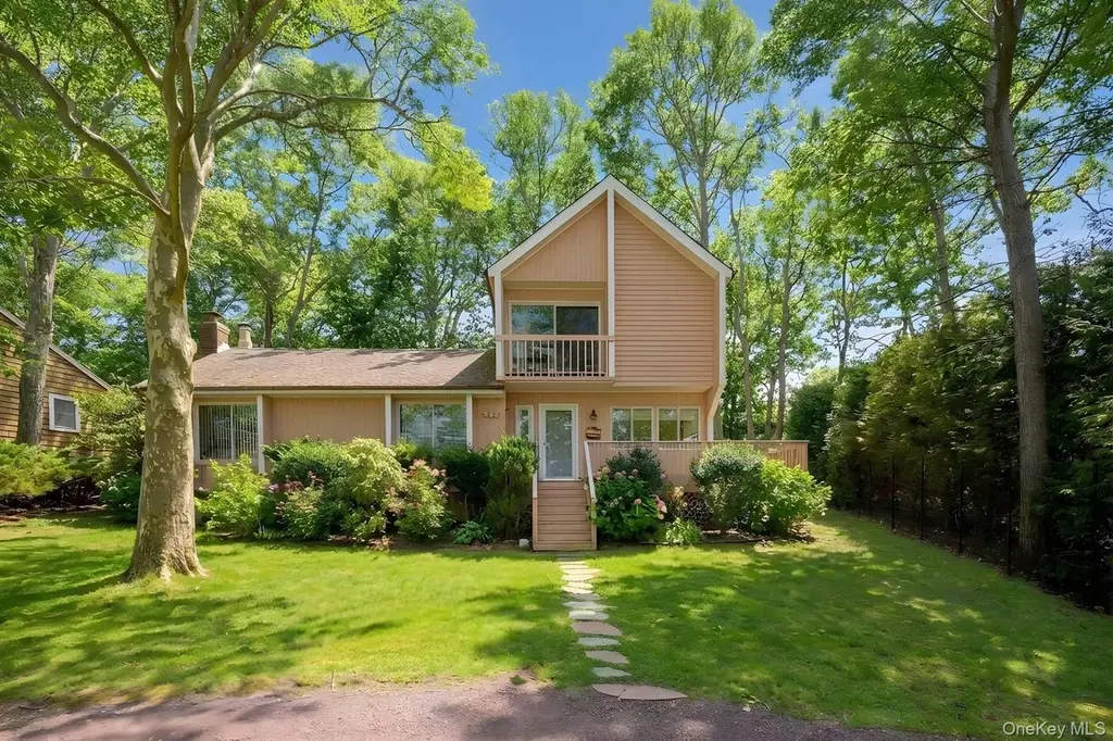 64 E Shore Rd