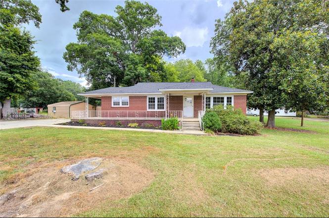 107 Hillside Dr