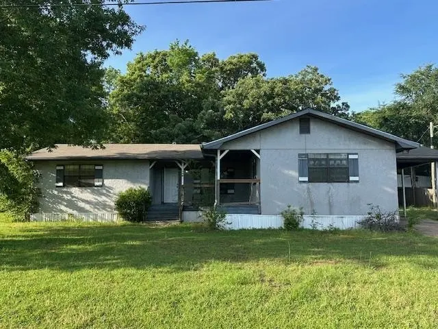 144 Sunset Dr