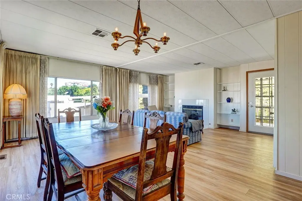2550 Pacific Coast Hwy #256