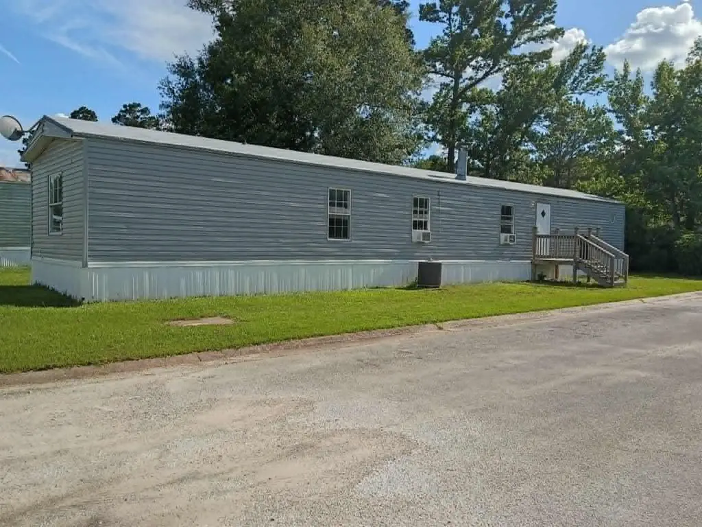 125 Broaddus