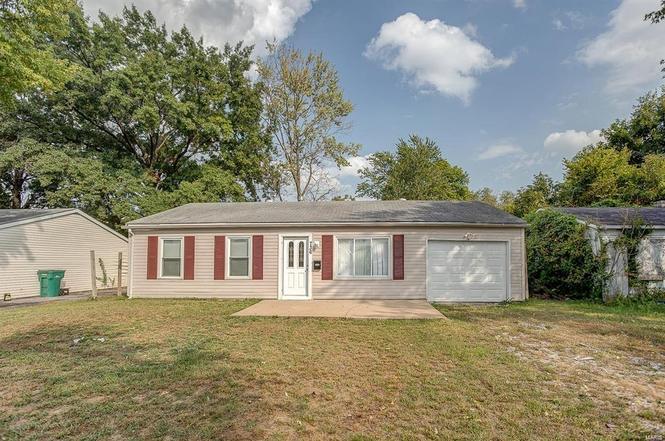 736 Saint Martin Dr