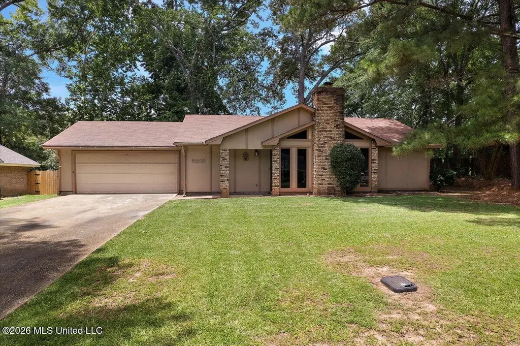 5209 Sycamore Dr