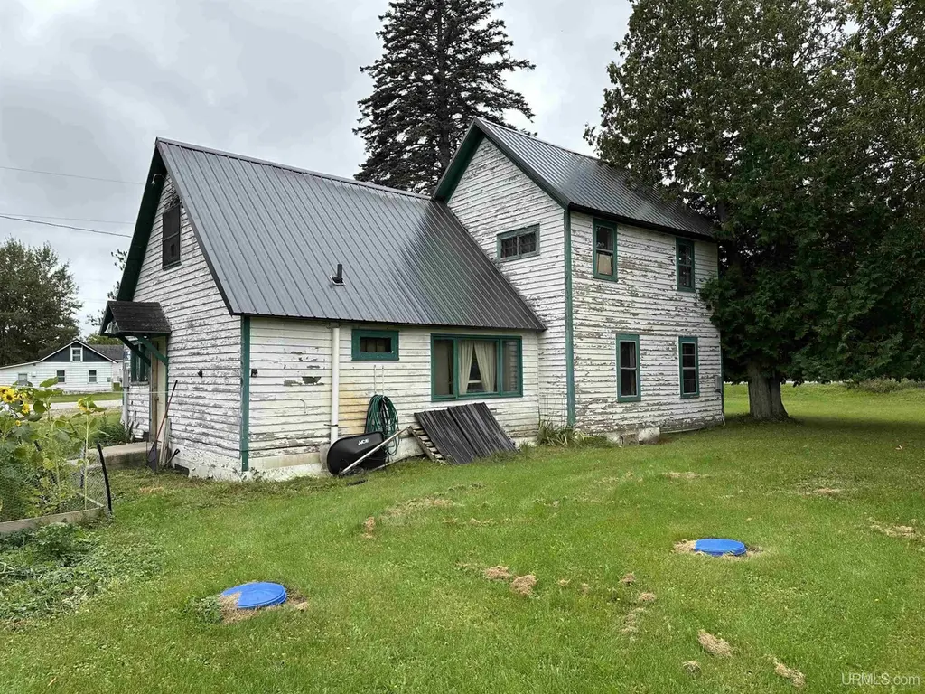 558 N County Road 440 Rd
