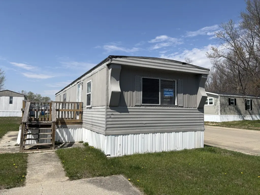 2801 S Stone Rd #222