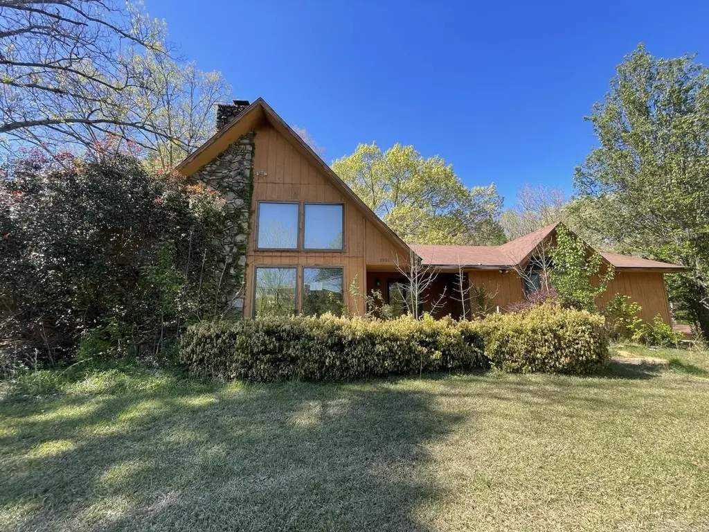 2800 Meadow Rdg