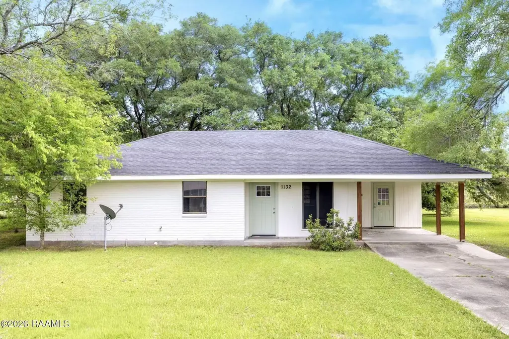 1132 Madeline Hts