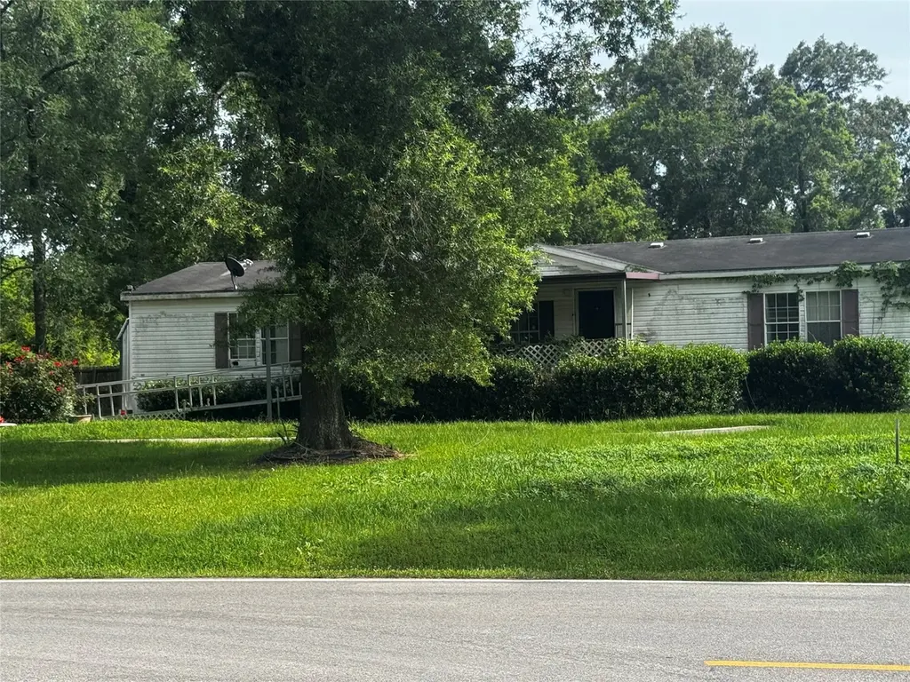 11403 Walraven Dr