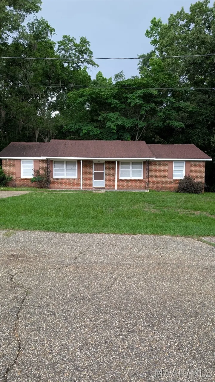 1927 Cannon Ln