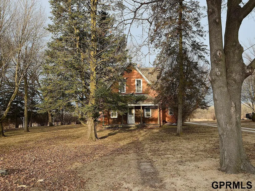 516 N Frost Ave
