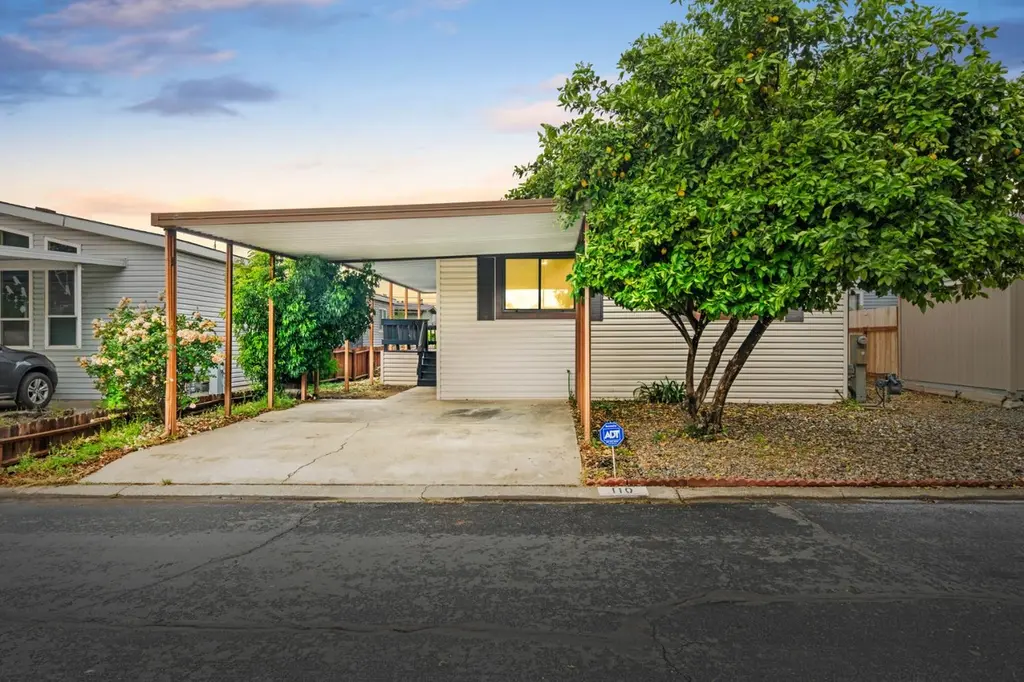 1399 Sacramento Ave #110