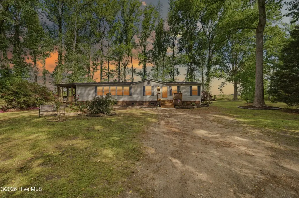 100 Longhorn Dr