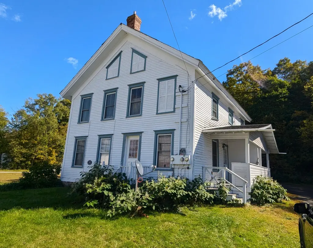 3756 Main St