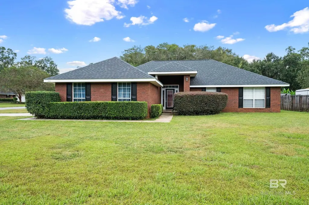 306 Monteith Oaks Dr