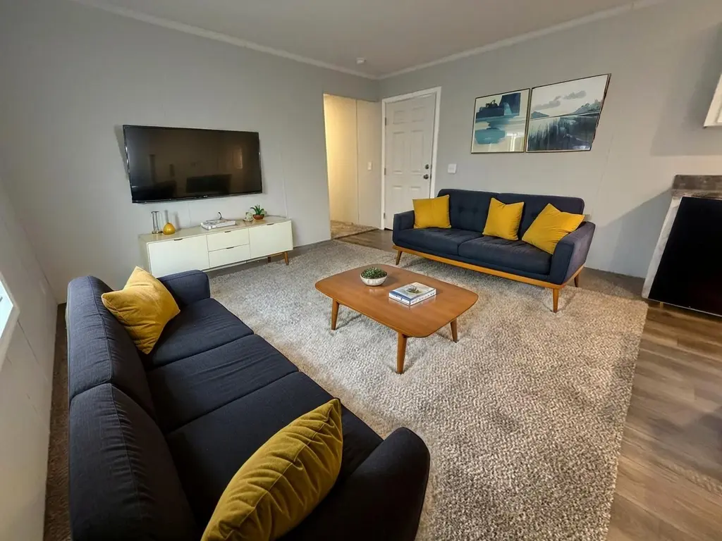 15353 Dominique Dr