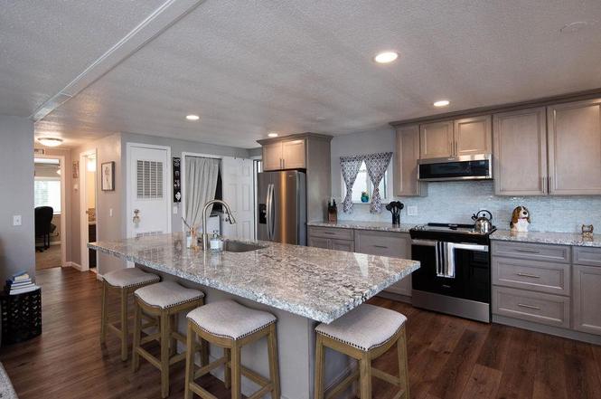 107 Schooner