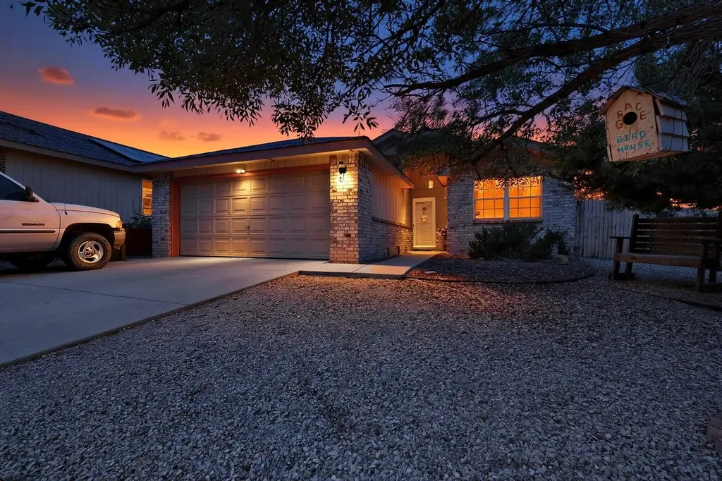 17 Milagro Ct