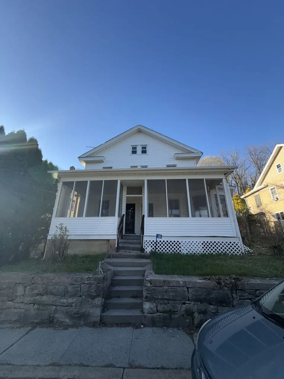30 High St